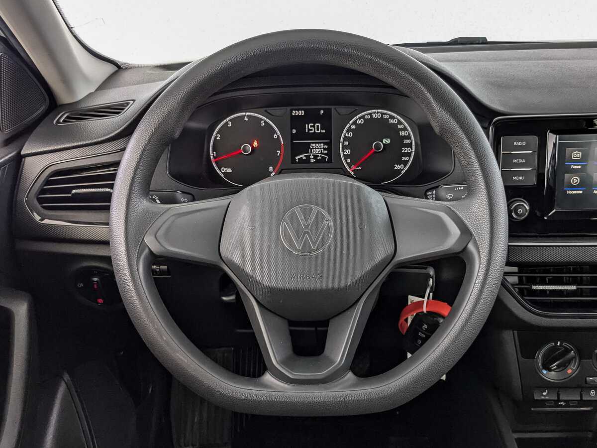 Volkswagen Polo с пробегом — 2020 год. Фото: #16