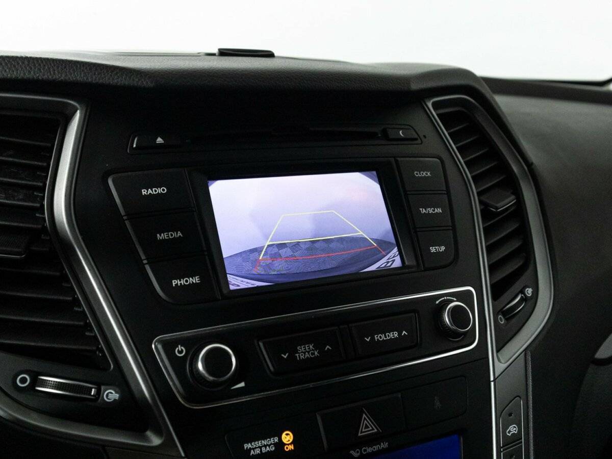 Hyundai Santa Fe с пробегом — 2016 год. Фото: #14