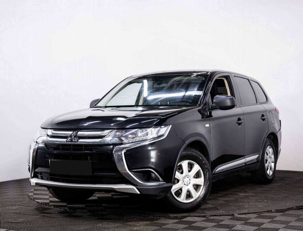 Mitsubishi Outlander с пробегом — 2018 год. Фото: #0