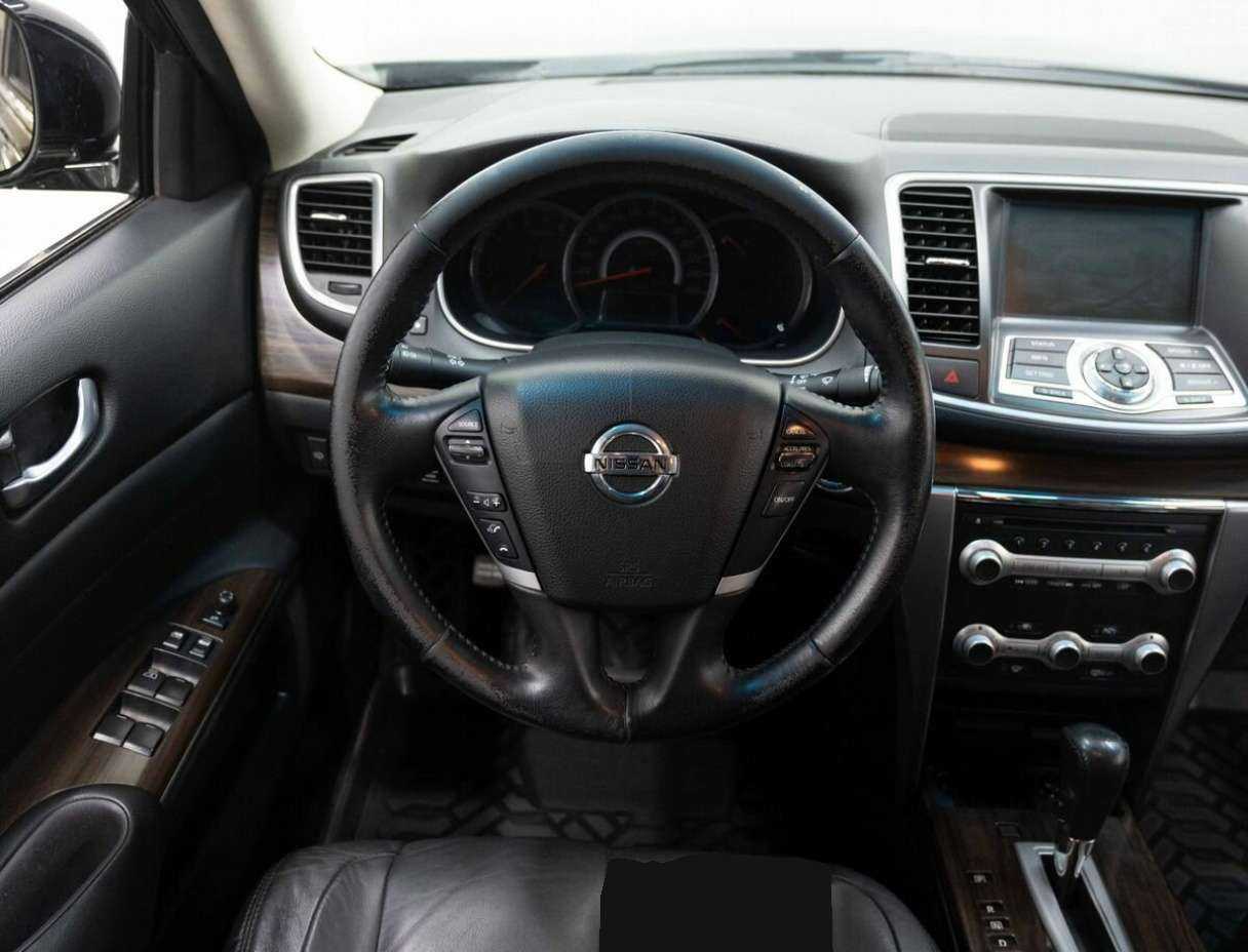 Nissan Teana с пробегом — 2012 год. Фото: #12
