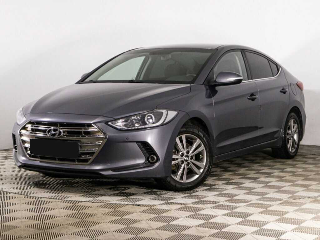 Hyundai Elantra с пробегом — 2018 год. Посмотреть фото