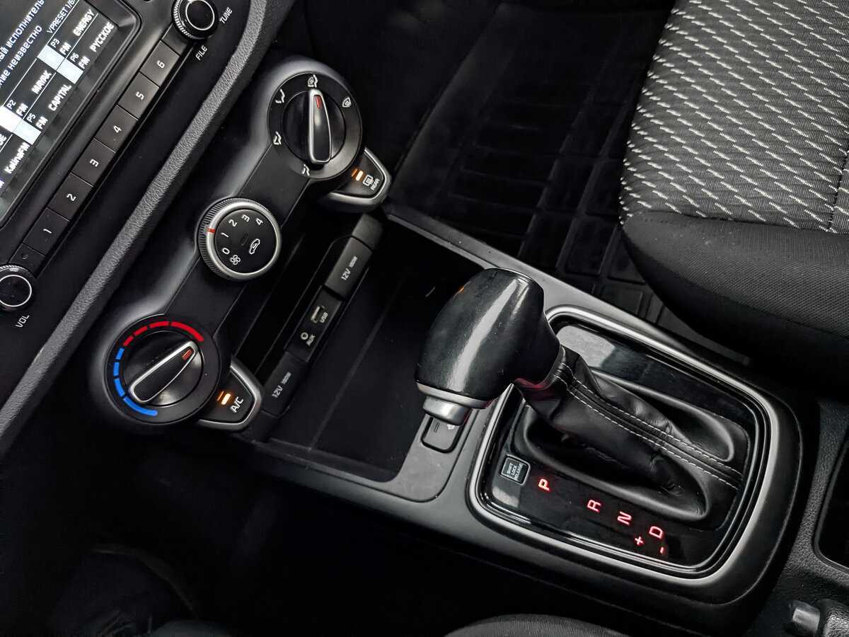 Kia Rio с пробегом — 2020 год. Фото: #25