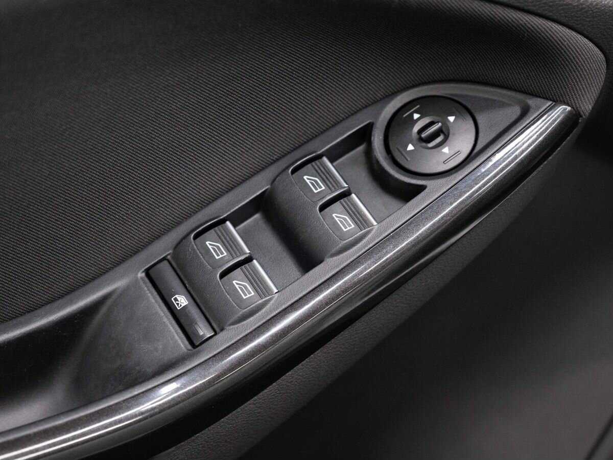Ford Focus с пробегом — 2016 год. Фото: #17