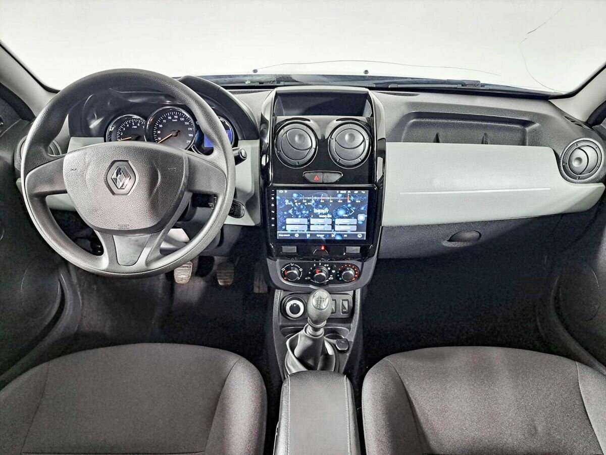 Renault Duster с пробегом — 2017 год. Фото: #11