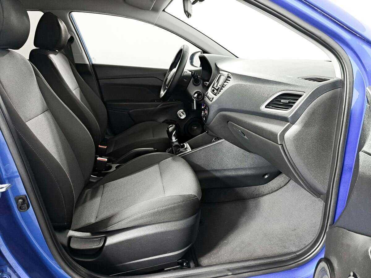 Hyundai Solaris с пробегом — 2018 год. Фото: #8