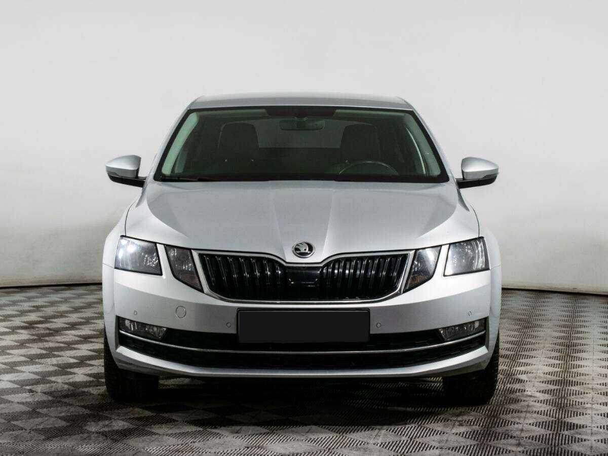 Skoda Octavia с пробегом — 2018 год. Фото: #1