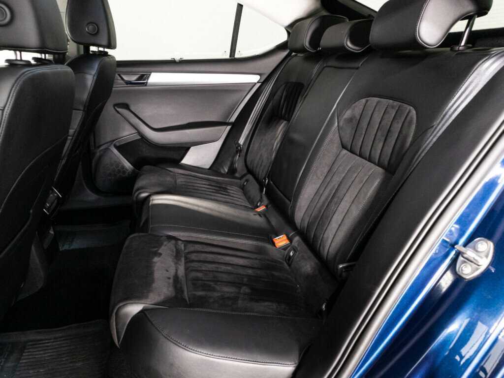 Skoda Superb с пробегом — 2017 год. Фото: #9
