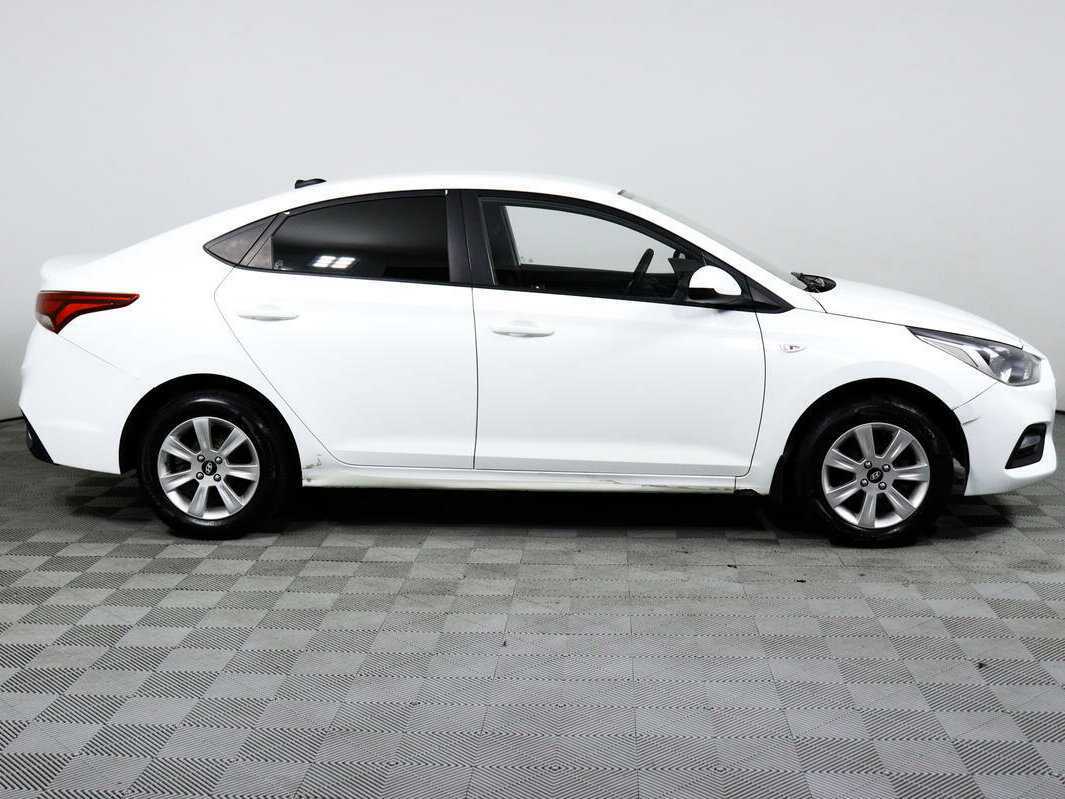 Hyundai Solaris с пробегом — 2019 год. Фото: #3