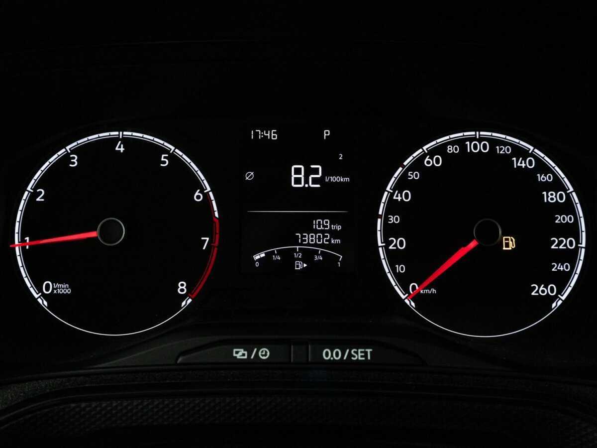 Volkswagen Polo с пробегом — 2020 год. Фото: #11