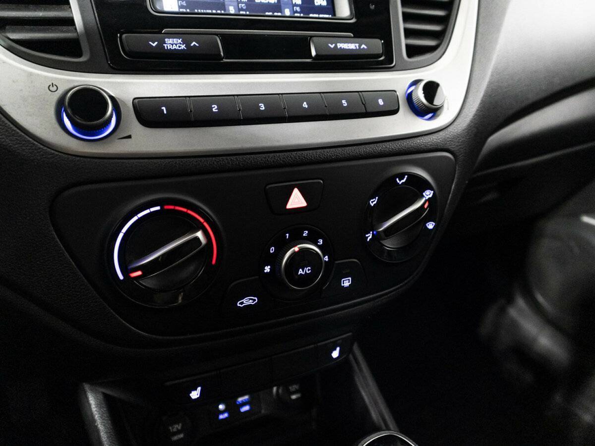 Hyundai Solaris с пробегом — 2018 год. Фото: #15