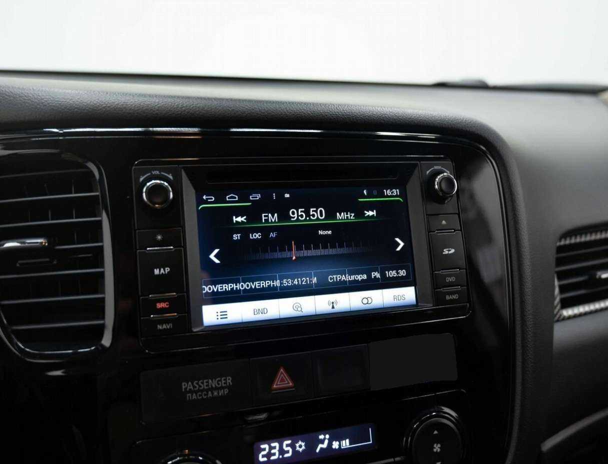 Mitsubishi Outlander с пробегом — 2016 год. Фото: #19