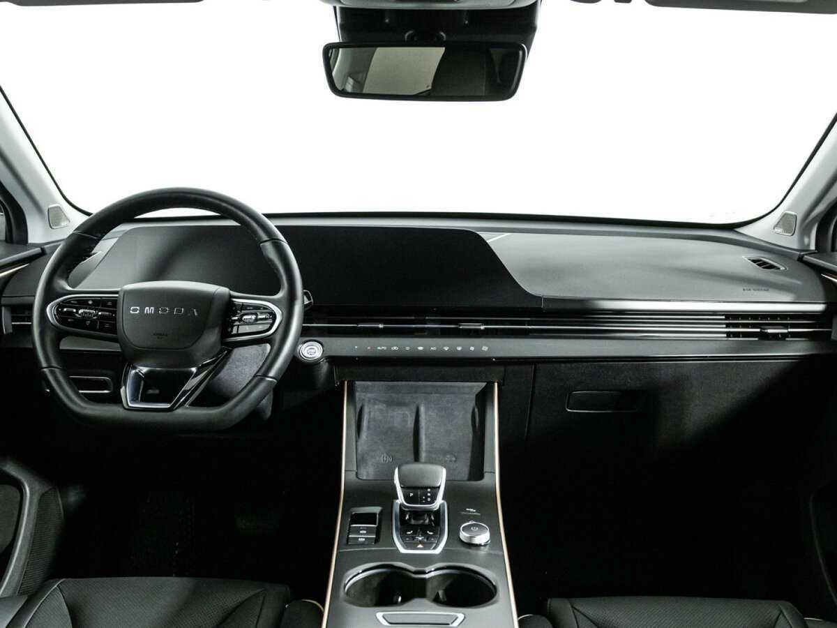 OMODA C5 с пробегом — 2023 год. Фото: #12