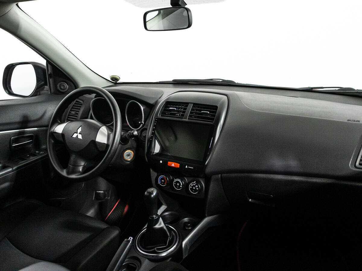 Mitsubishi ASX с пробегом — 2012 год. Фото: #8
