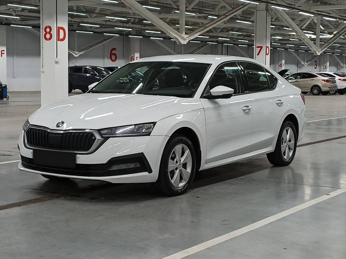 Skoda Octavia с пробегом — 2021 год. Посмотреть фото