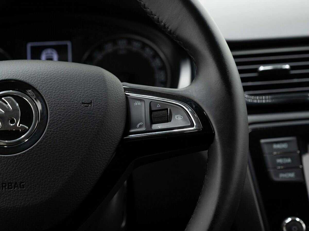 Skoda Rapid с пробегом — 2018 год. Фото: #16