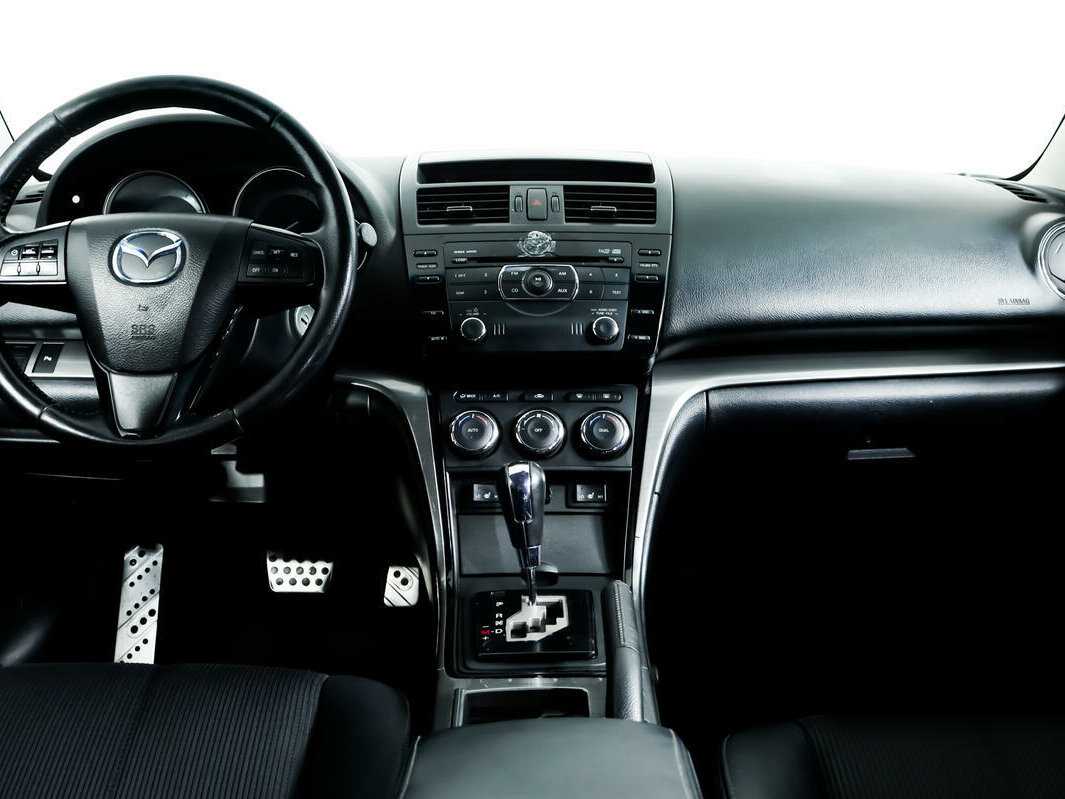Mazda 6 с пробегом — 2012 год. Фото: #10