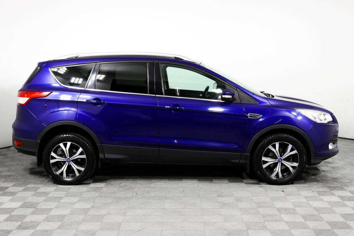 Ford Kuga с пробегом — 2015 год. Фото: #3