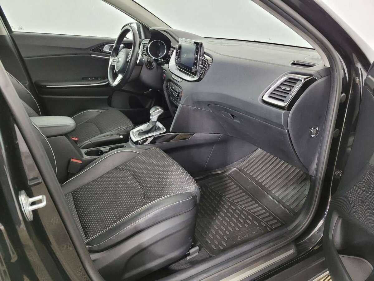 Kia XCeed с пробегом — 2021 год. Фото: #12