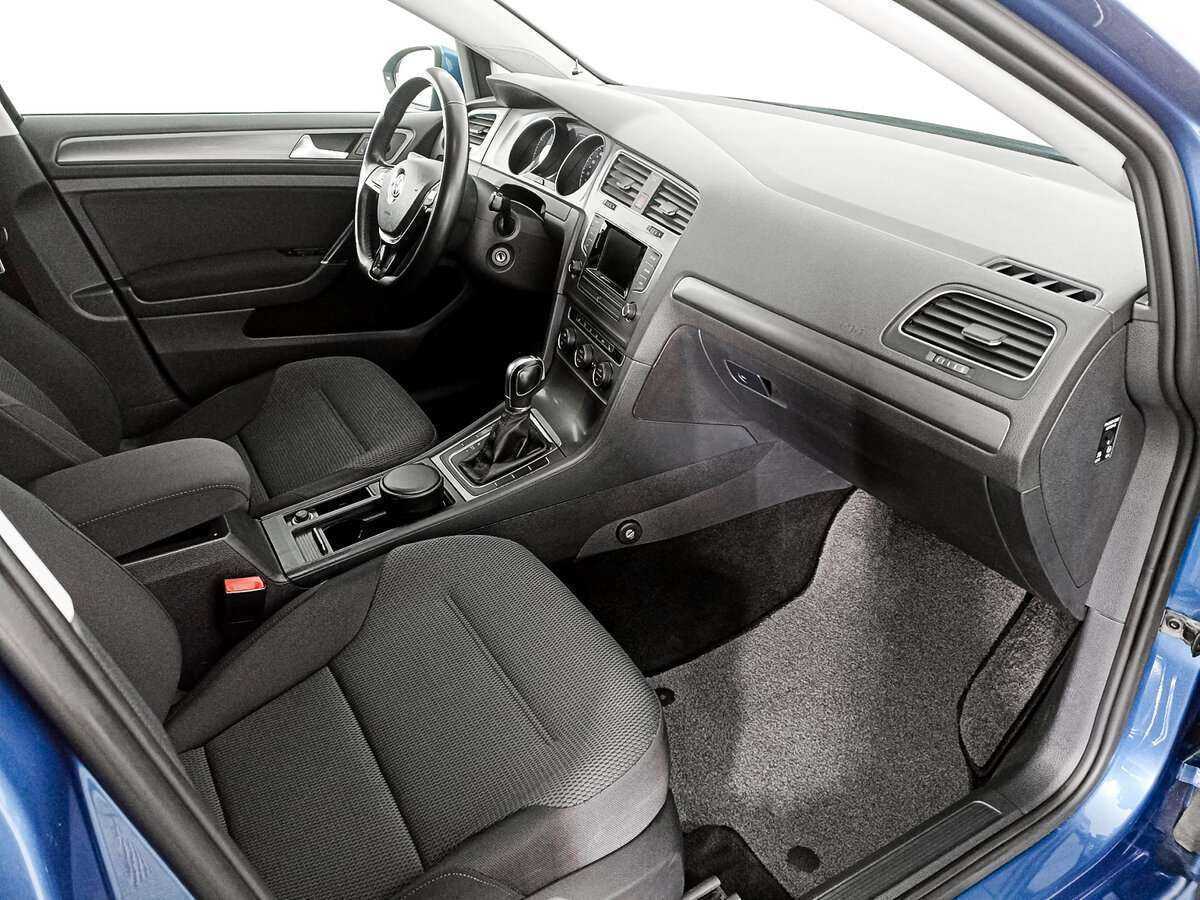 Volkswagen Golf с пробегом — 2013 год. Фото: #8