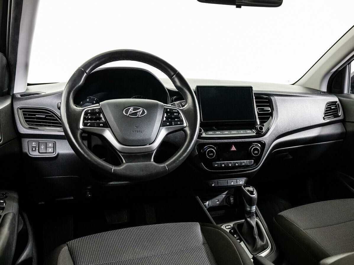 Hyundai Solaris с пробегом — 2020 год. Фото: #10