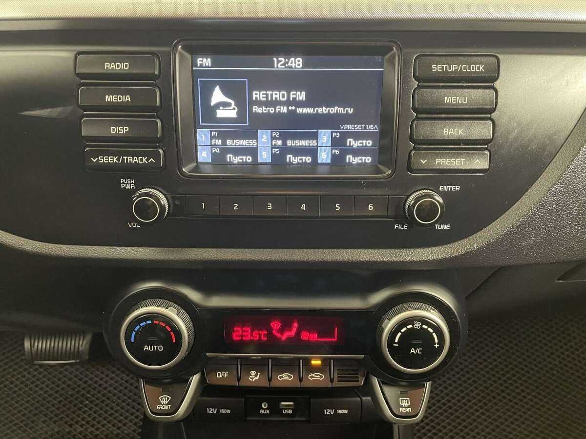 Kia Rio с пробегом — 2018 год. Фото: #11