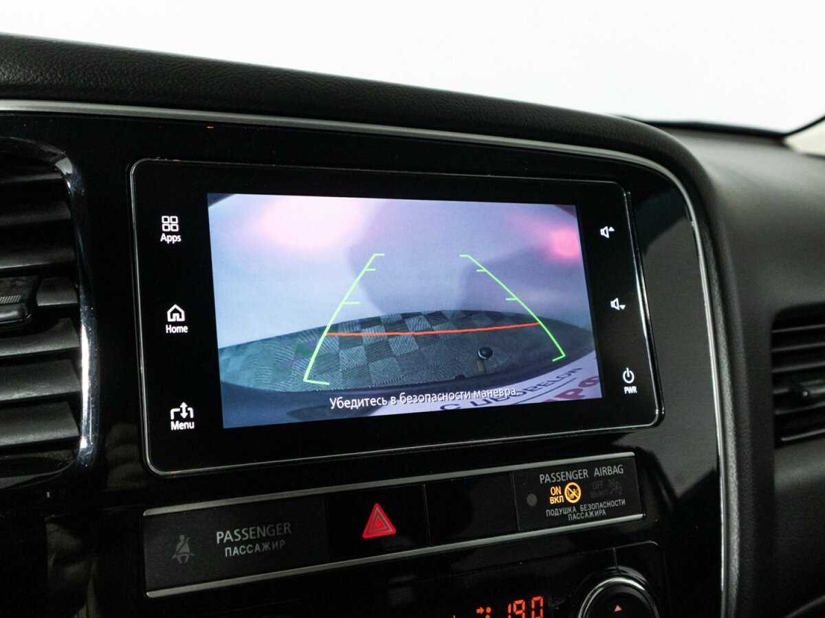 Mitsubishi Outlander с пробегом — 2019 год. Фото: #15