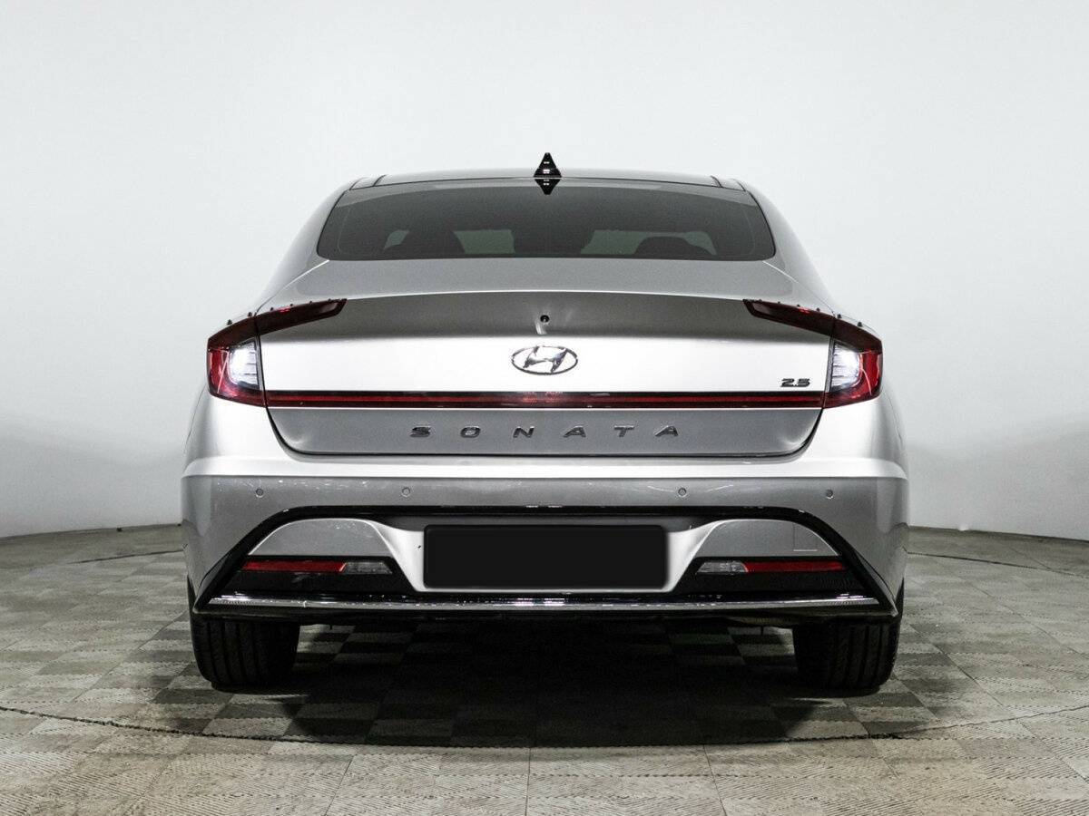 Hyundai Sonata с пробегом — 2020 год. Фото: #5