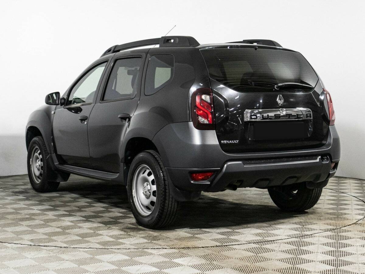Renault Duster с пробегом — 2016 год. Фото: #6