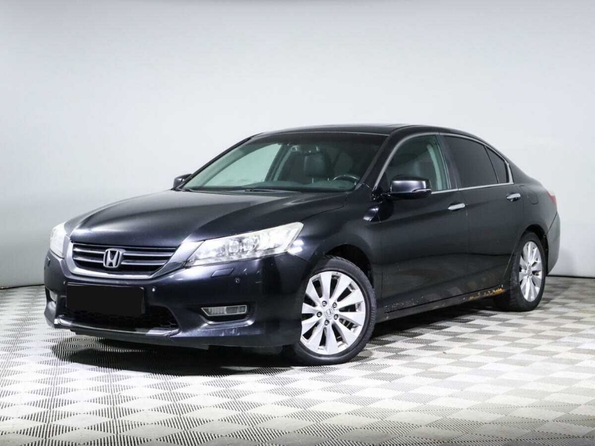 Honda Accord с пробегом — 2013 год. Посмотреть фото