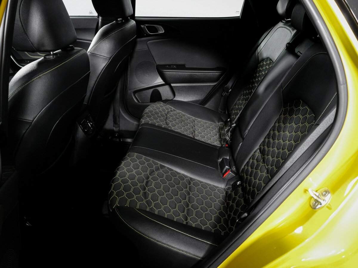 Kia XCeed с пробегом — 2021 год. Фото: #9