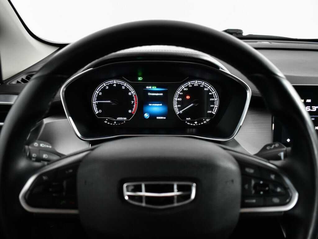 Geely Coolray с пробегом — 2020 год. Фото: #10