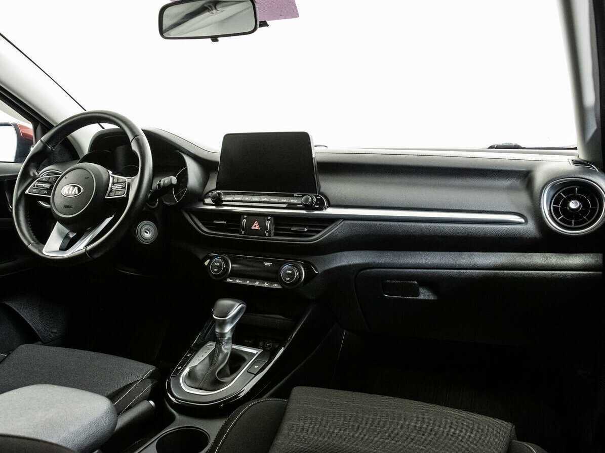 Kia Cerato с пробегом — 2019 год. Фото: #8