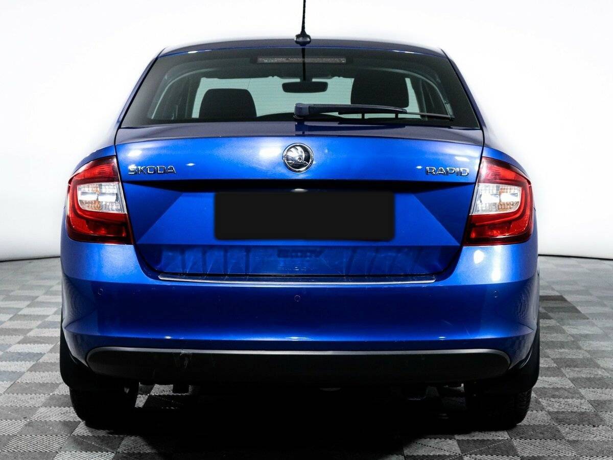 Skoda Rapid с пробегом — 2018 год. Фото: #5