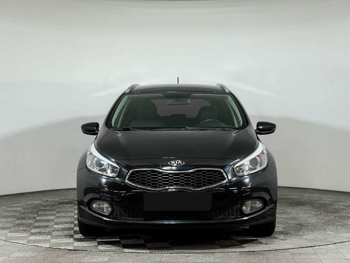 Kia Ceed с пробегом — 2015 год. Фото: #1
