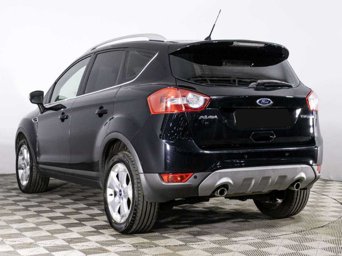 Ford Kuga с пробегом — 2012 год. Фото: #6