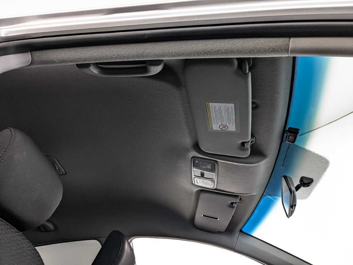 Kia Rio с пробегом — 2014 год. Фото: #18