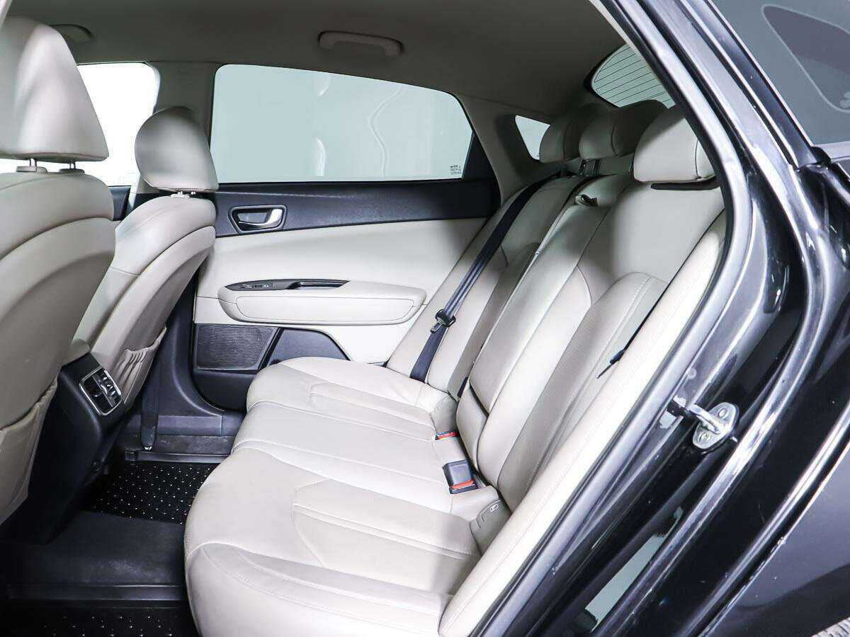 Kia Optima с пробегом — 2017 год. Фото: #9