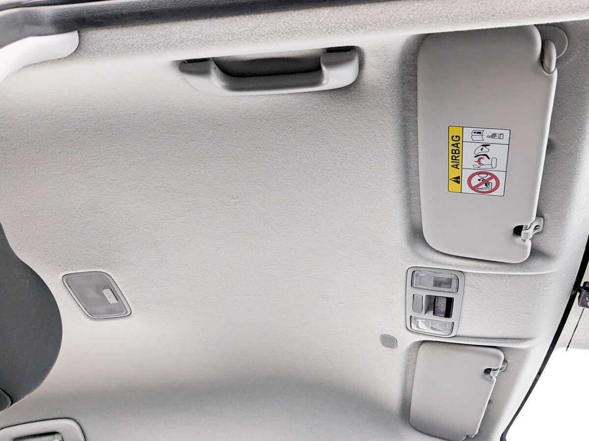 Kia Rio с пробегом — 2019 год. Фото: #17