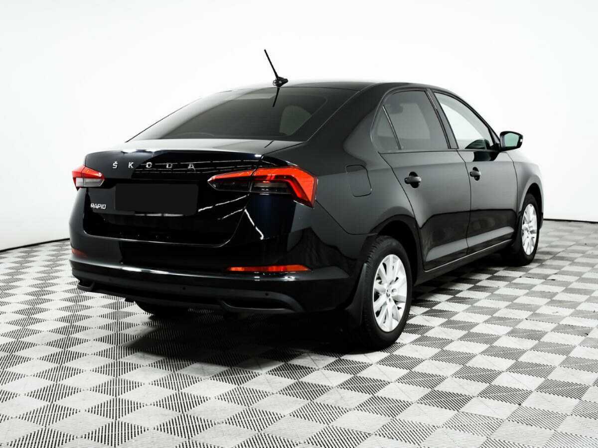 Skoda Rapid с пробегом — 2020 год. Фото: #4