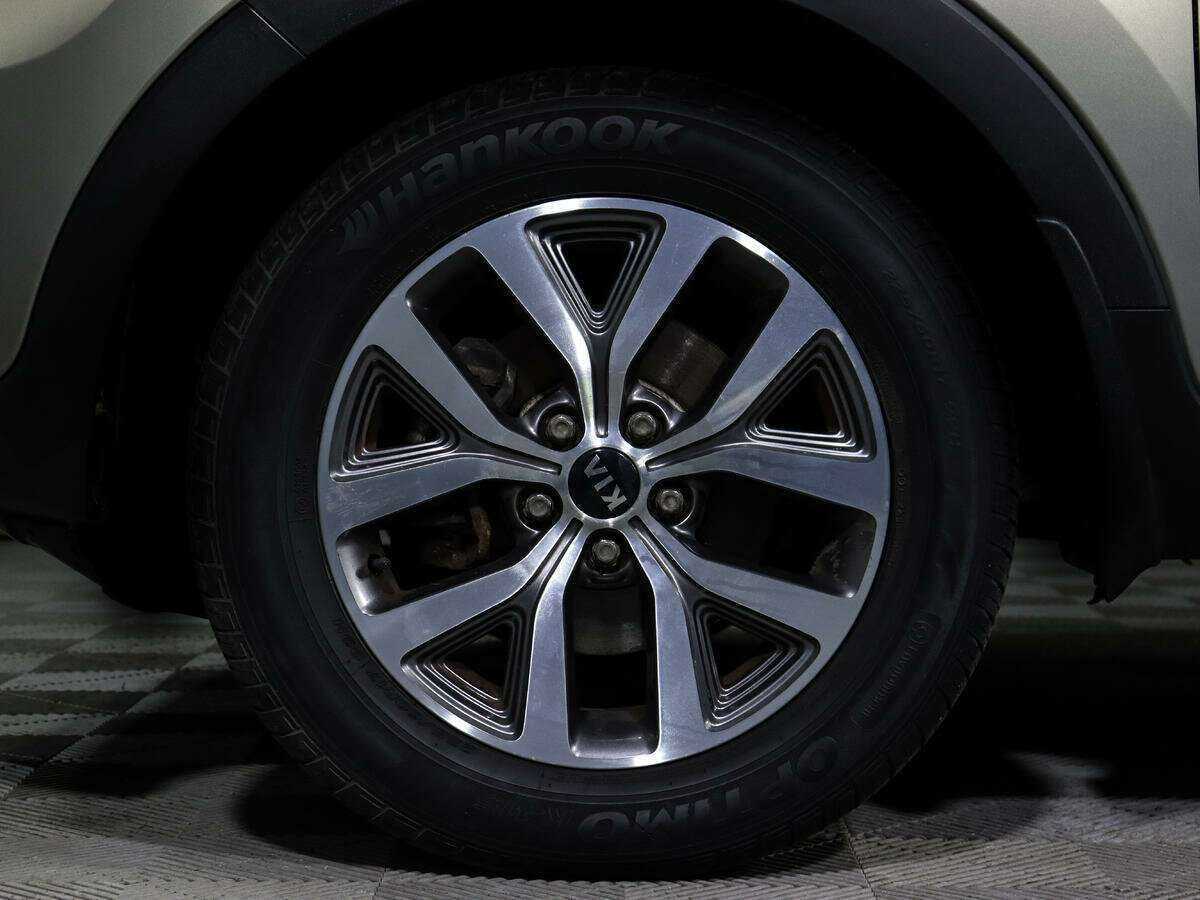 Kia Sportage с пробегом — 2014 год. Фото: #13