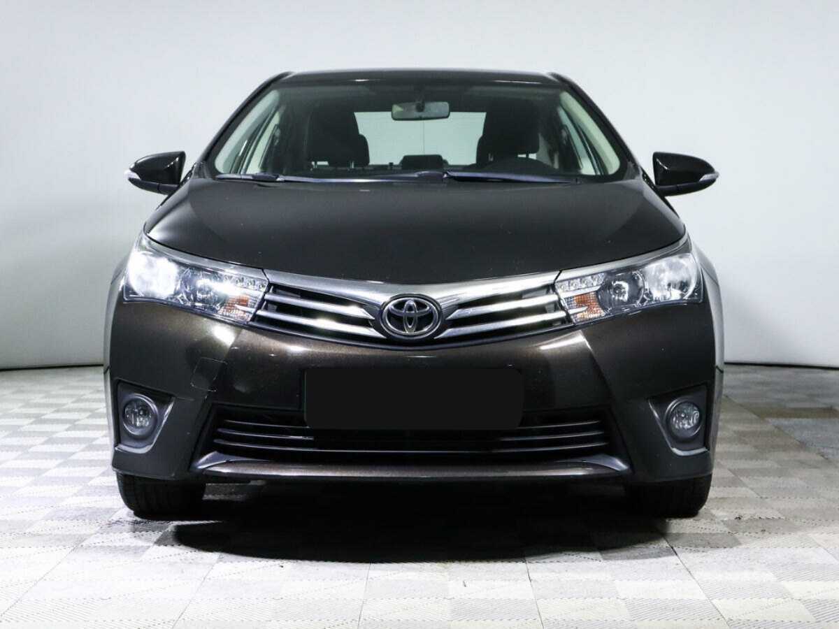 Toyota Corolla с пробегом — 2016 год. Фото: #1
