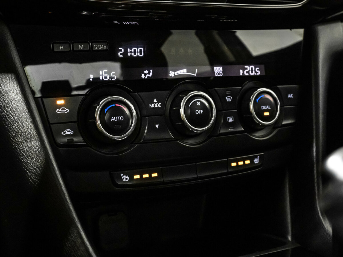 Mazda 6 с пробегом — 2014 год. Фото: #15