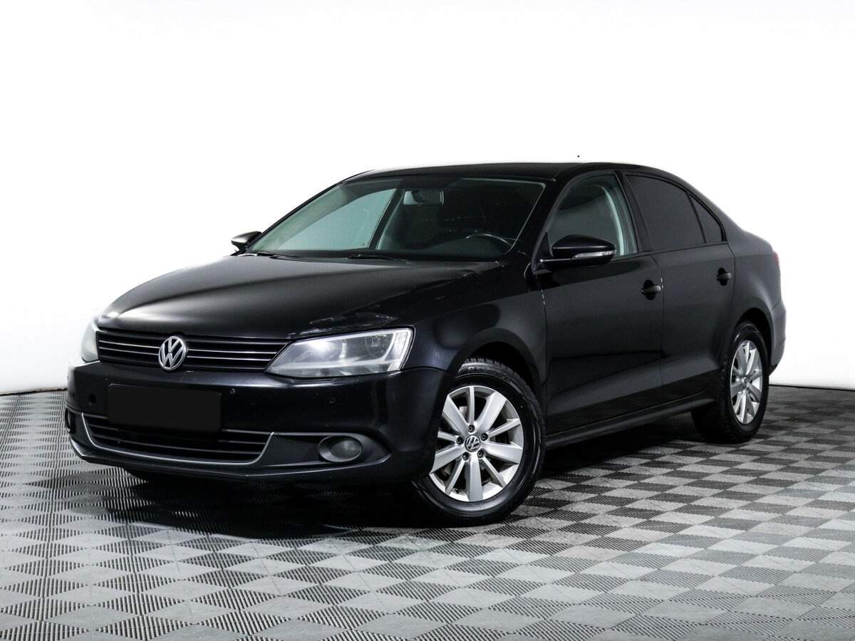 Volkswagen Jetta с пробегом — 2013 год. Фото: #0