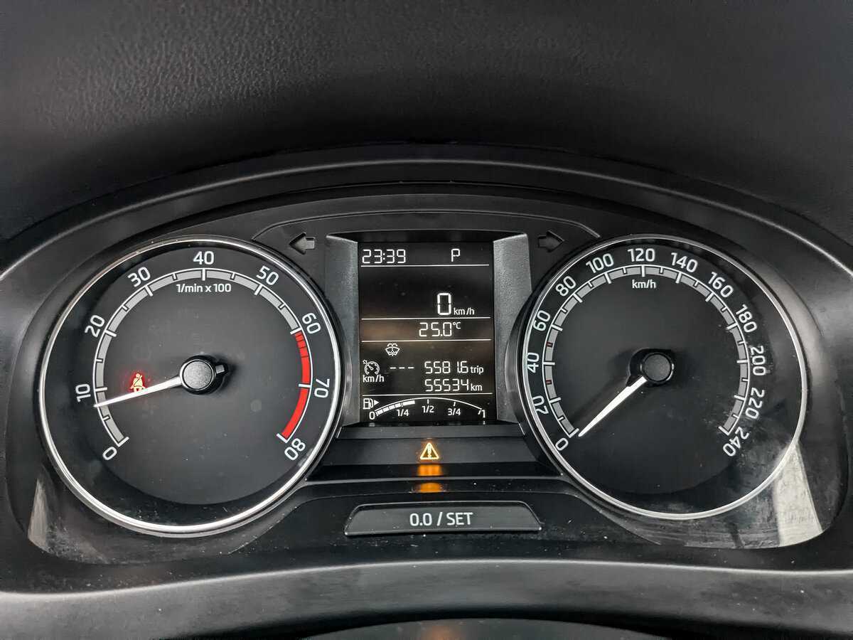 Skoda Rapid с пробегом — 2019 год. Фото: #11