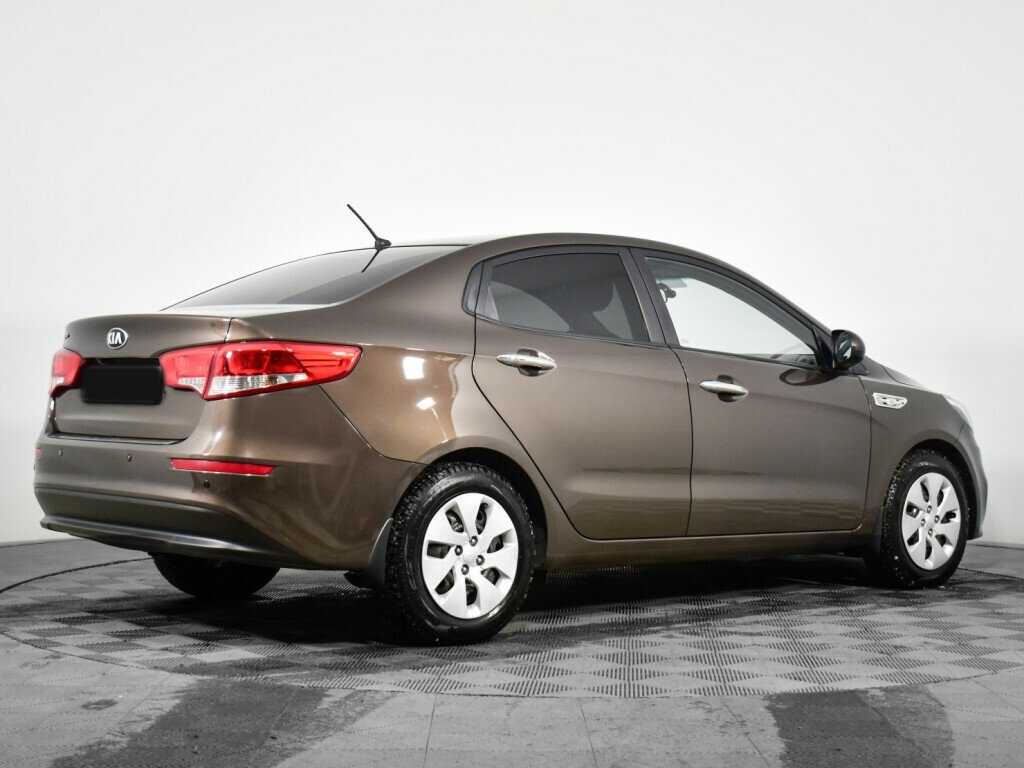 Kia Rio с пробегом — 2016 год. Фото: #4