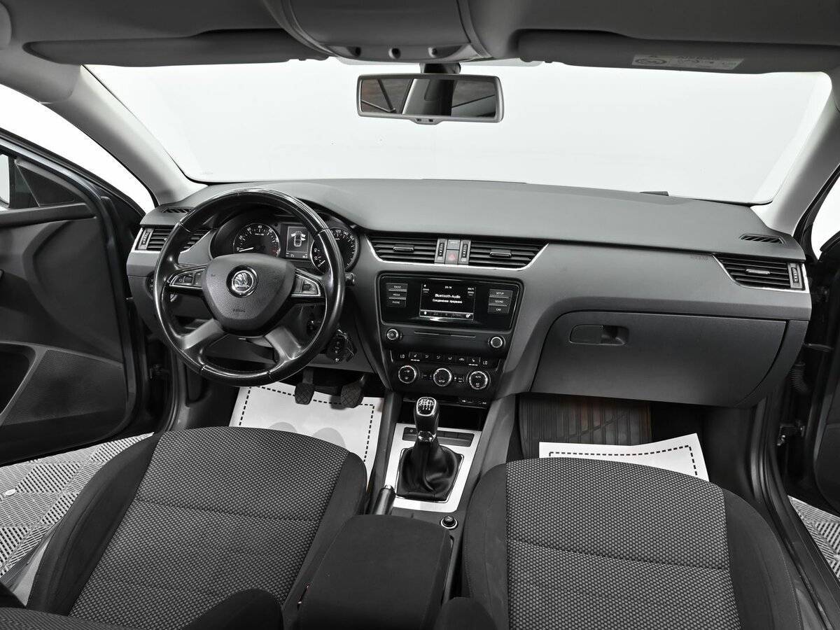 Skoda Octavia с пробегом — 2014 год. Фото: #12