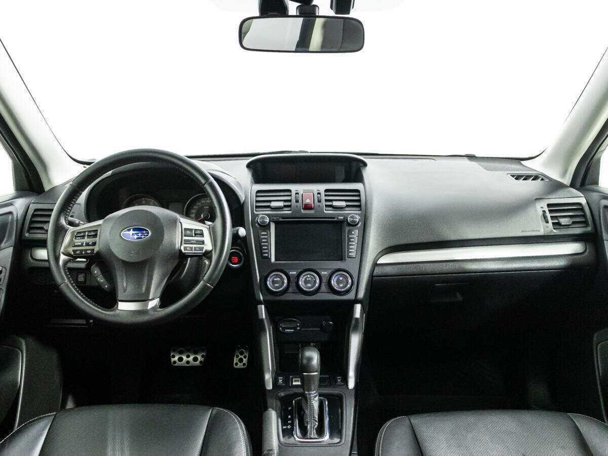 Subaru Forester с пробегом — 2013 год. Фото: #12