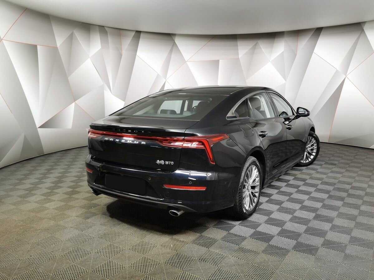 FAW Bestune B70 с пробегом — 2023 год. Фото: #1