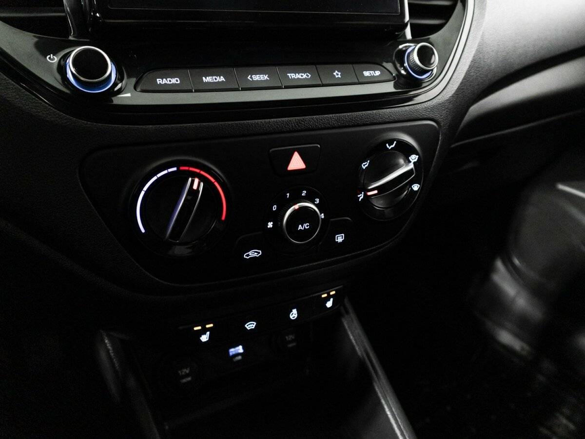 Hyundai Solaris с пробегом — 2021 год. Фото: #14