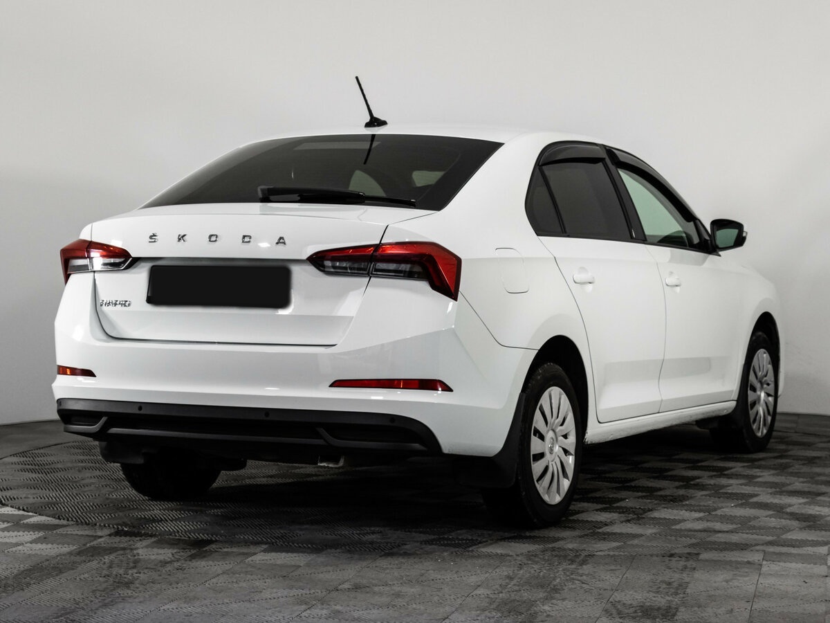 Skoda Rapid с пробегом — 2020 год. Фото: #3